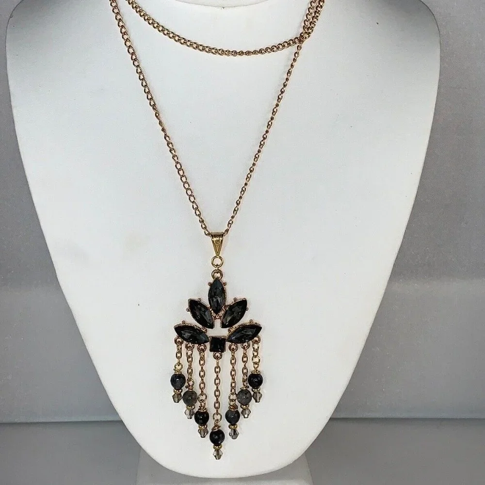 Gold Tone Chain Necklace W/Silver Crystals & Gray Bead Chandelier Pendant (NA30) - Picture 3 of 5